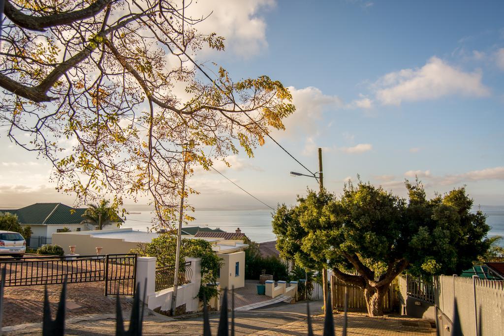 Edward Charles Manor Hotel Mossel Bay Exterior foto